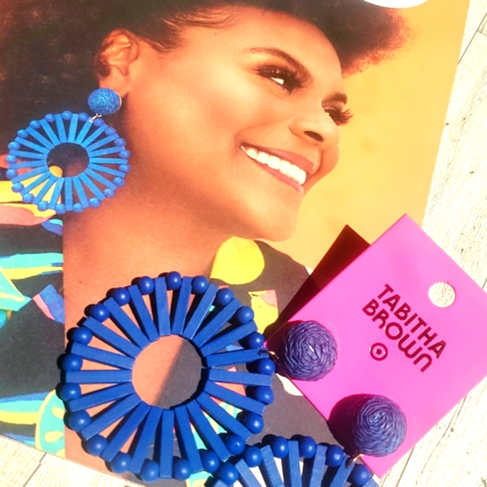 **LAST PAIR** NEW Tabitha Brown  Blue Circular Round Earrings & FREE TAB MAG